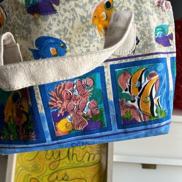 Paul Brent Coastal Life Nautical Fish Canvas Crossbody Bag - Picture 6 of 16